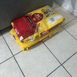 cat litter 