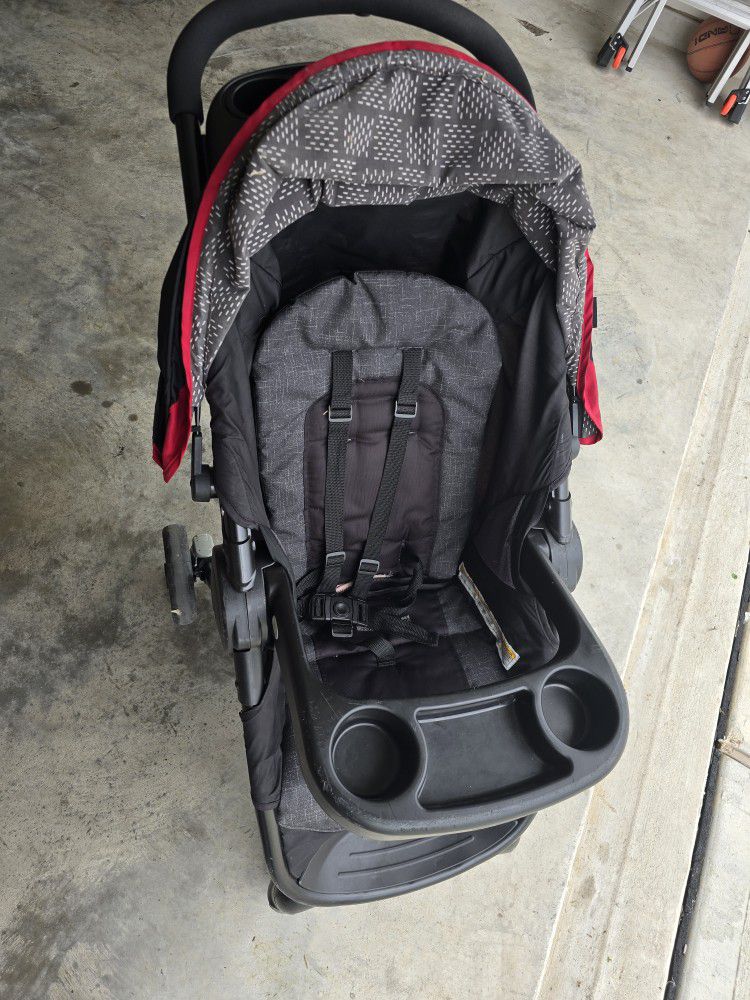 Graco Stroller With  Car Seat And Base