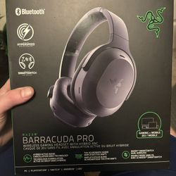 Razer Baracuda pro Noise Canceling Headphones (Bose Competitor) Like New, Never Used Need Wired Headphones