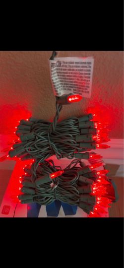 RED CHRISTMAS LIGHTS
