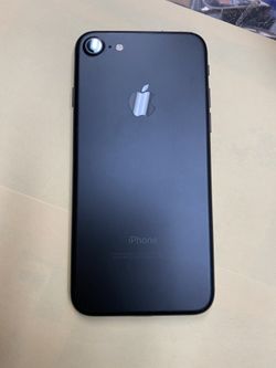 iPhone 7 32gb unlocked for all sims.