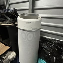 Frigidaire Gallery Air Condition 
