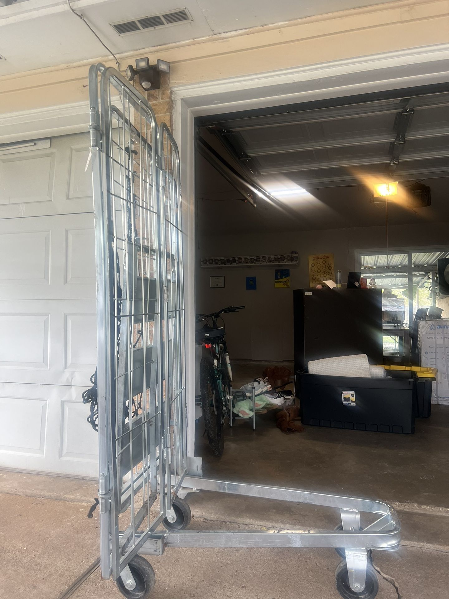 Dolly Galvanizado Foldable Roll Container