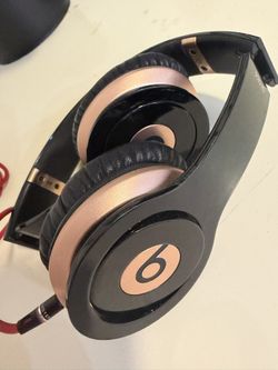 Headphones Beats by Dre Black And Rose