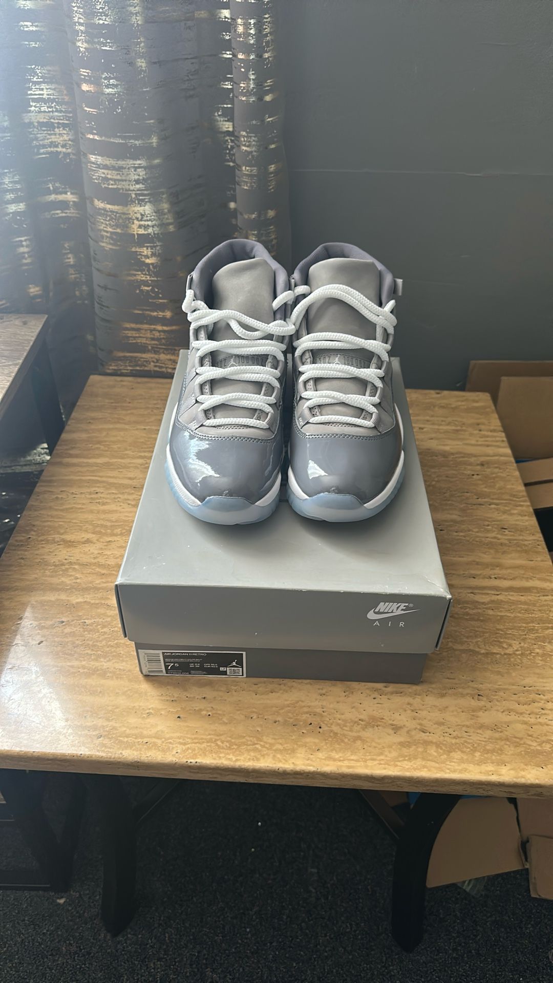 Cool Grey 11