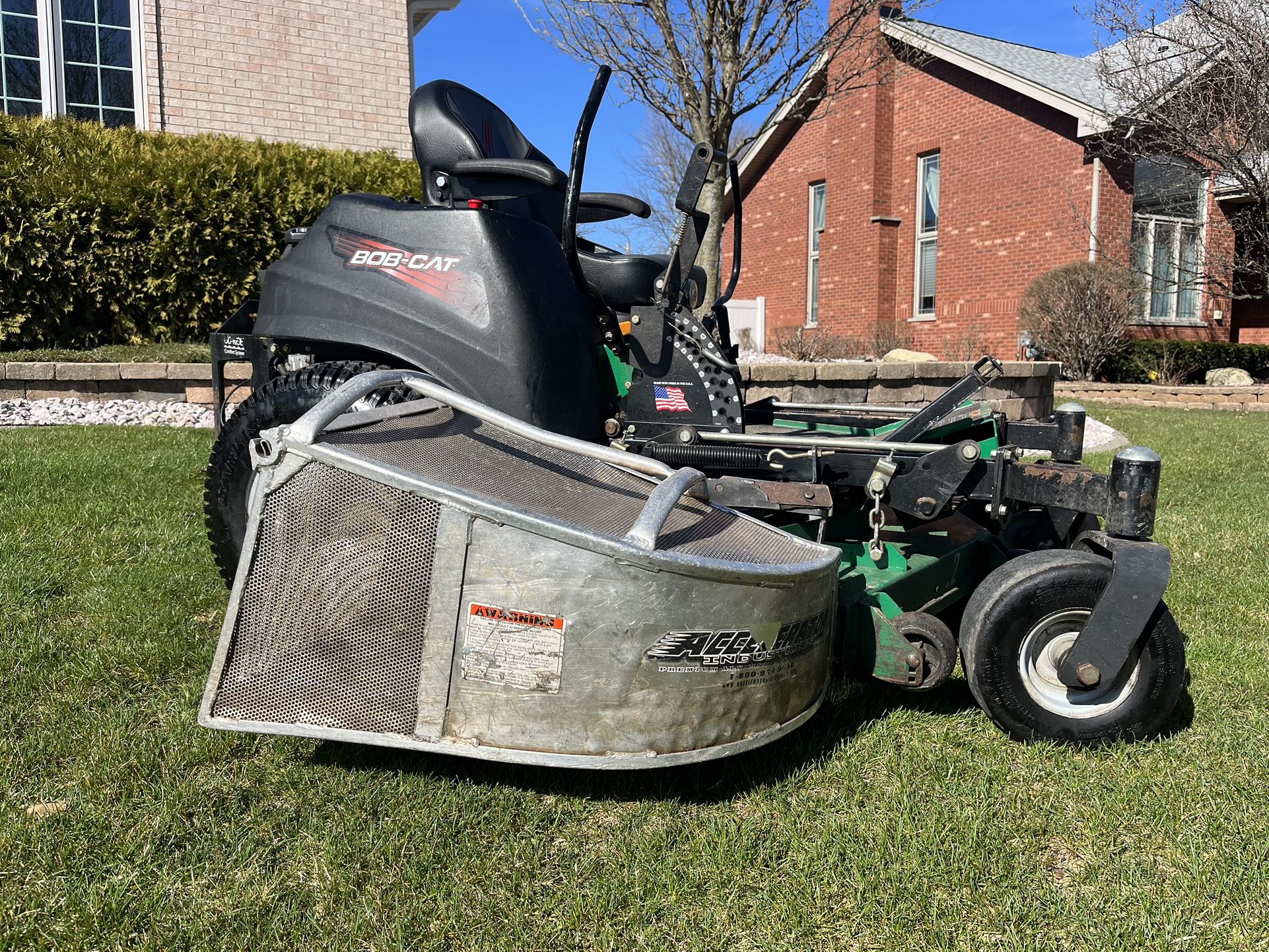 Bobcat ProCat 52” Commercial Mower/22HP Kawasaki W/aluminum Bagger for