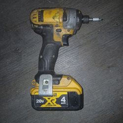 20 V Dewalt Impact Drill