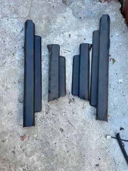 06-13 Lexus is door sills