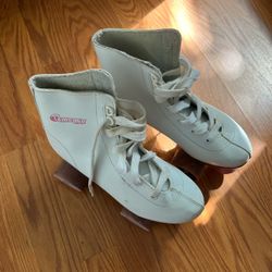 Roller Skates (CHICAGO SKATES)