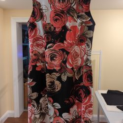 Connected Apparel Women's Sz 10 Black Floral Above The Knee Hug Your Curves Party Dress