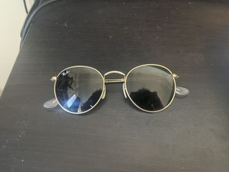 Ray-Ban Round Gold and Green Sunglasses