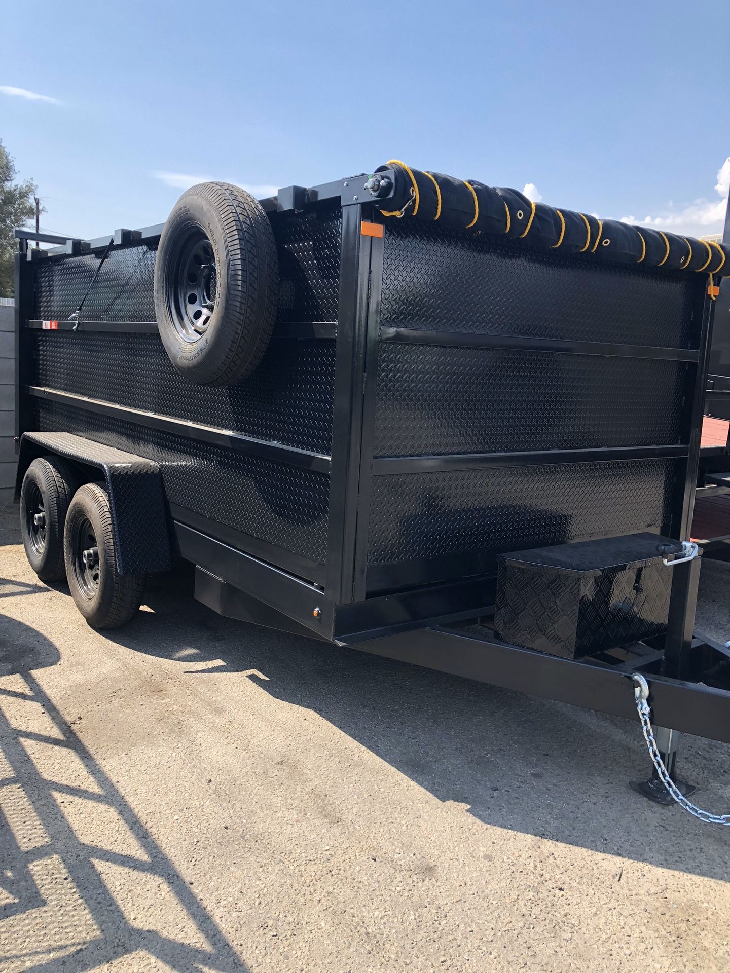 8x12x4 DUMP TRAILER