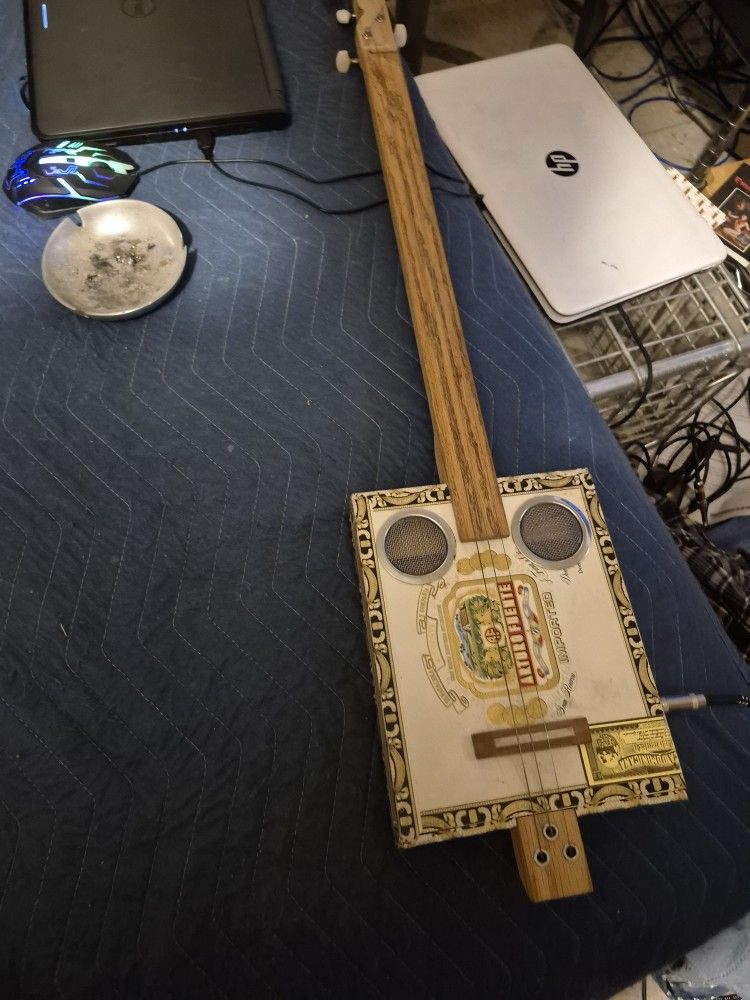3 String Fretless Cigar Box Guitar W/PU