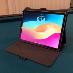 iPad Air 5th Gen (M1, 256GB, 11”) – Starlight – Like New + Screen Protector