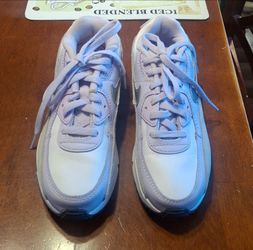 KIDS 2 NIKE SNEAKERS