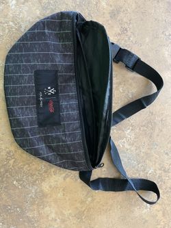 Chicago White Fannie Pack