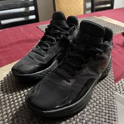 New balance men shoes size 10.5 like new