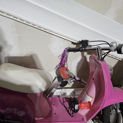 Razor Mod Electeic Scooter - Pink