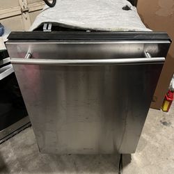 Used 24 ‘ Jenn-air Dishwasher