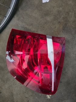 2013 BMW X3 Right Rear quarter and tailgate light