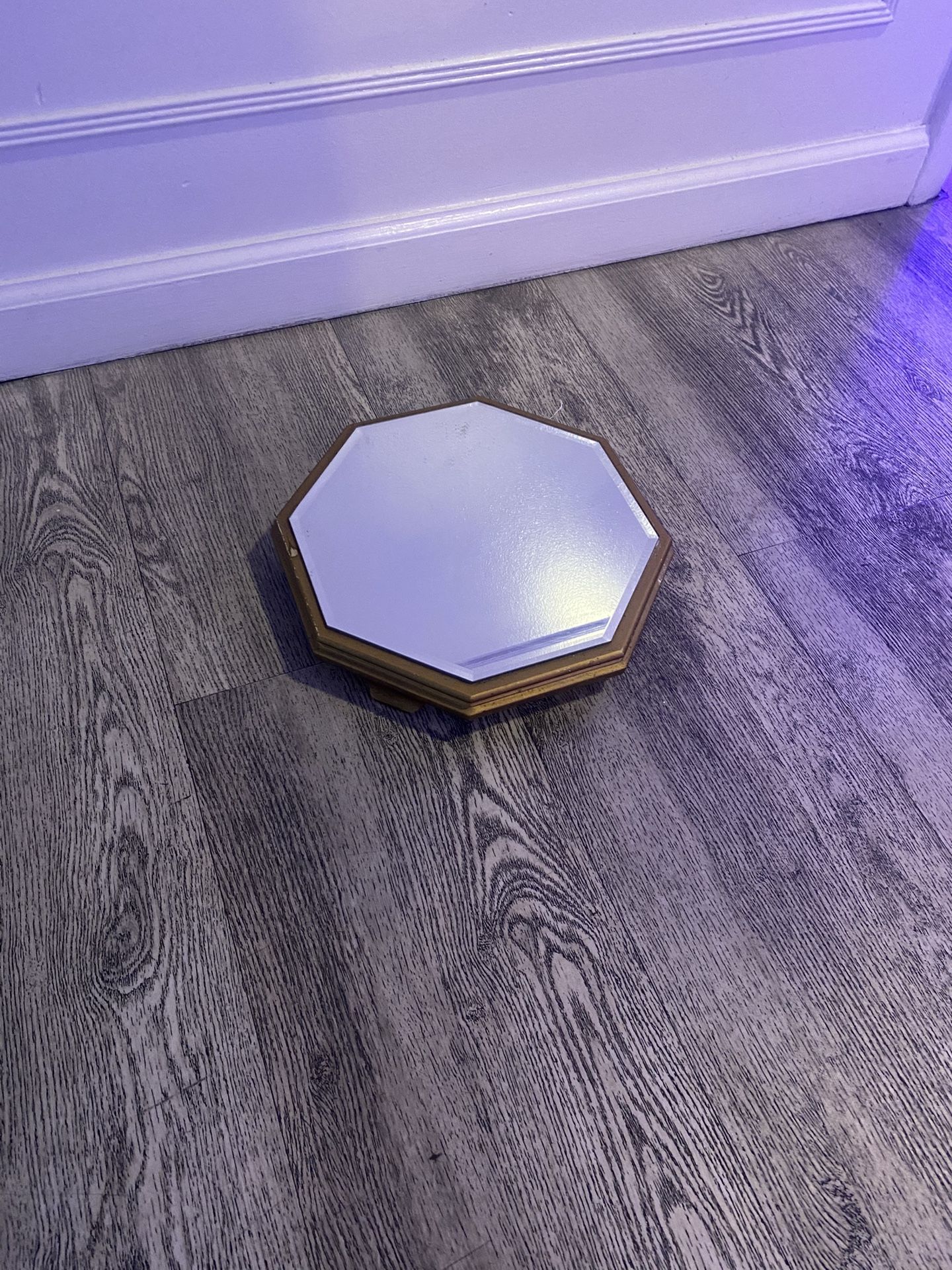 Octagon Mirror