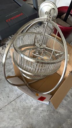 Chandelier lighting