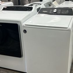 Washer and Dryer Set Whirlpool working perfect with warranty delivery available 