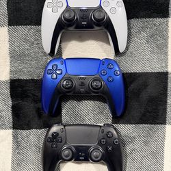 PlayStation 5 Remotes