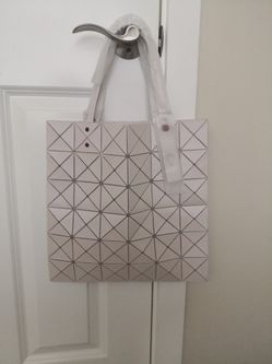 AUTHENTIC ISSEY MIYAKE Medium Tote Bag