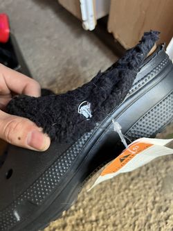 Crocs 7