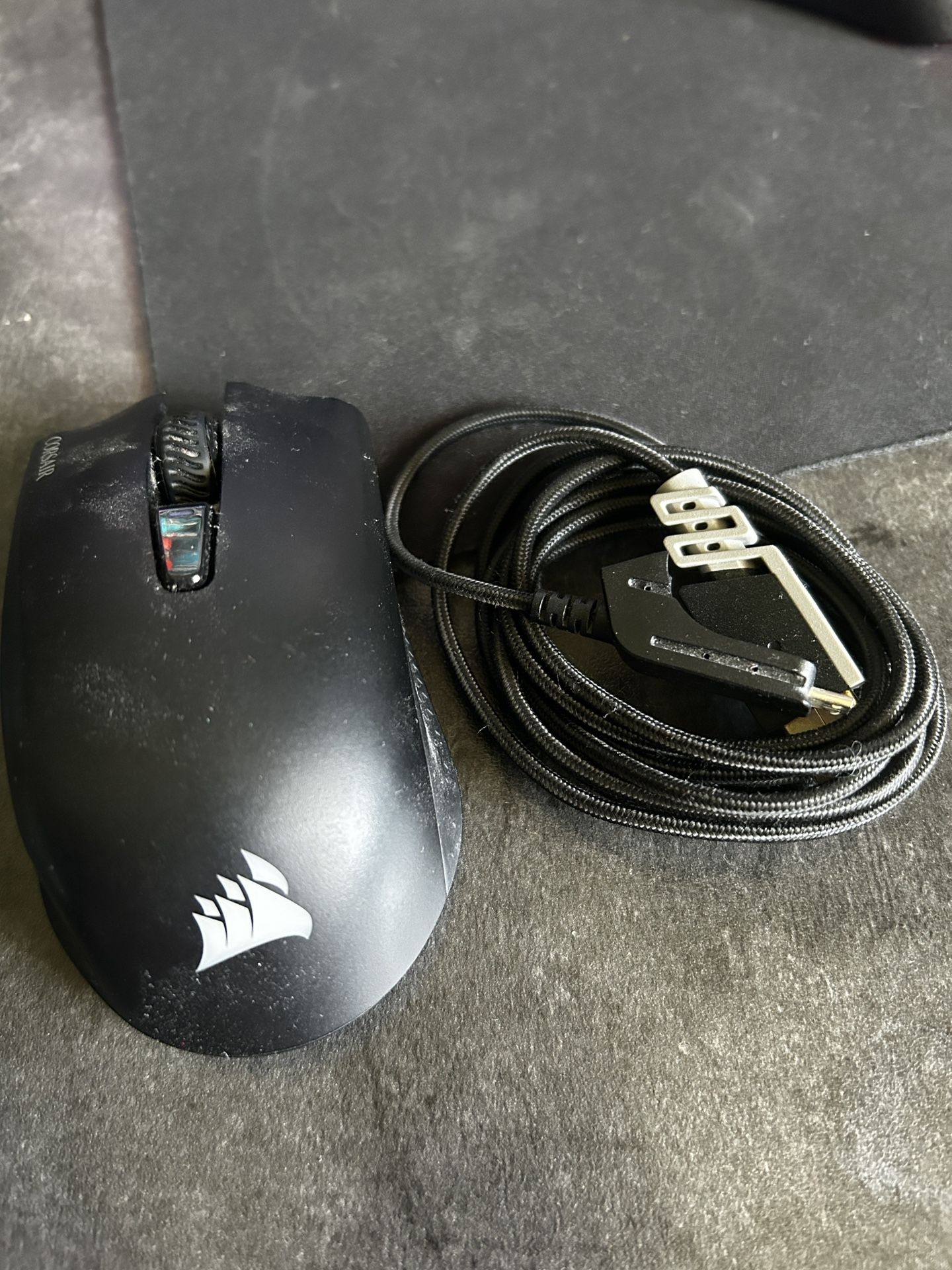 Corsair harpoon RGB wireless gaming mouse