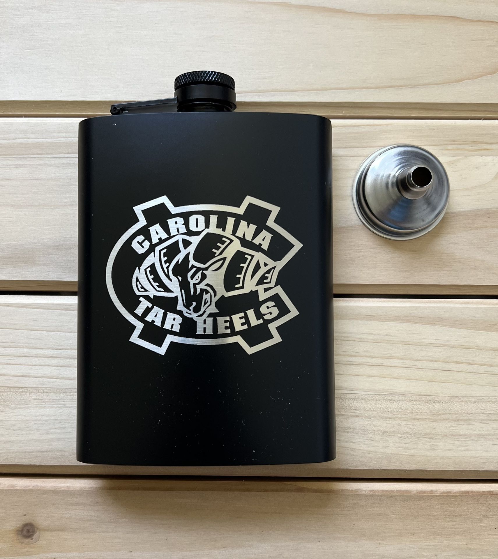 UNC Tarheels 8 oz. Black Flask