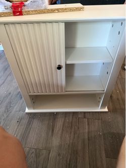 Bathroom cabinet