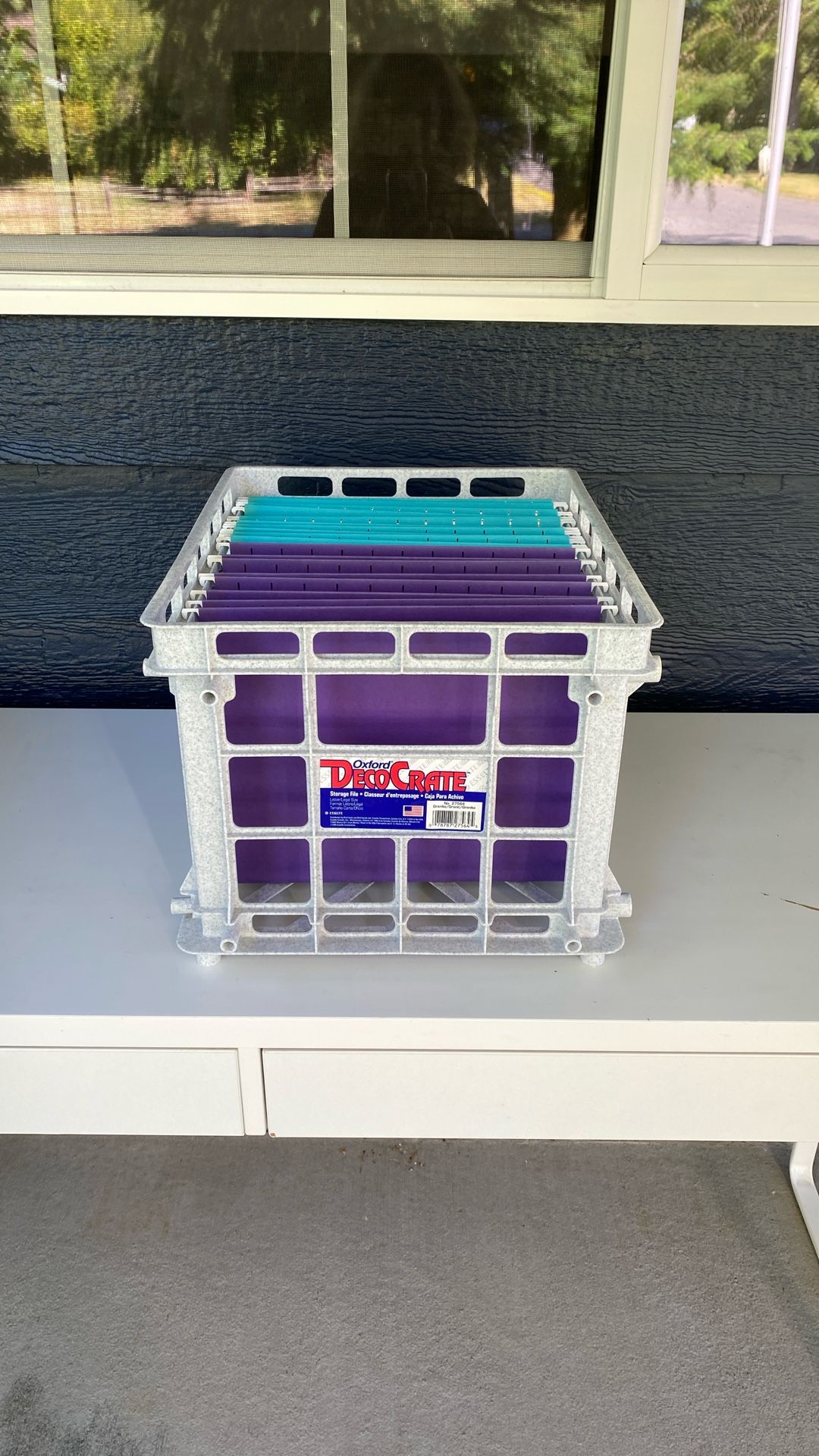 Hanging file folders