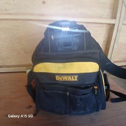 Dewalt Flashlight Backpack With The Tools Included