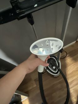 Anthter Professional standing steamer used