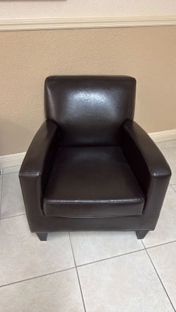 Accent Chairs - Set of 2