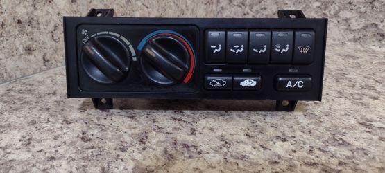 90-93 Honda Accord Climate Control Untested