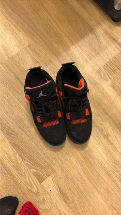 Air Jordan’s size 8