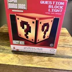 Paladone Nintendo Mario Block Light 
