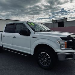 2018 Ford F-150 XLT 4WD W/ 104k Miles 