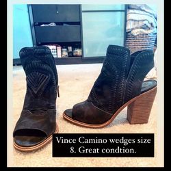 Vince Camuto Wedges Size 8.5