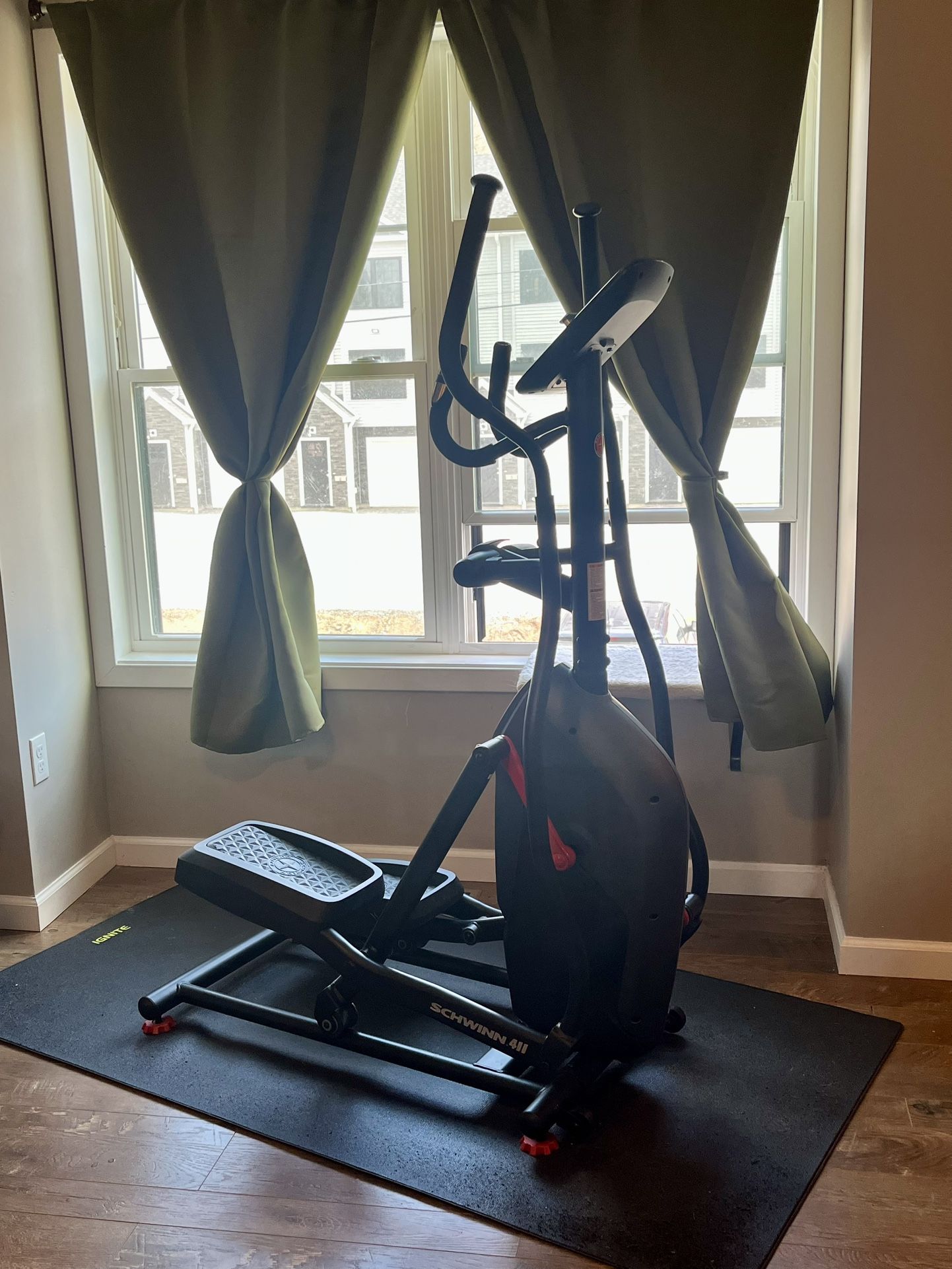 Elliptical SCHWINN 411/510e