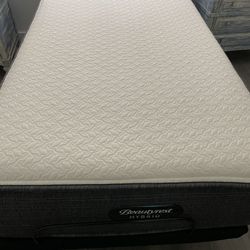 Twin Beauty Rest Mattress With Reclining Bed