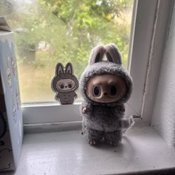 Labubu Sesame Bean 