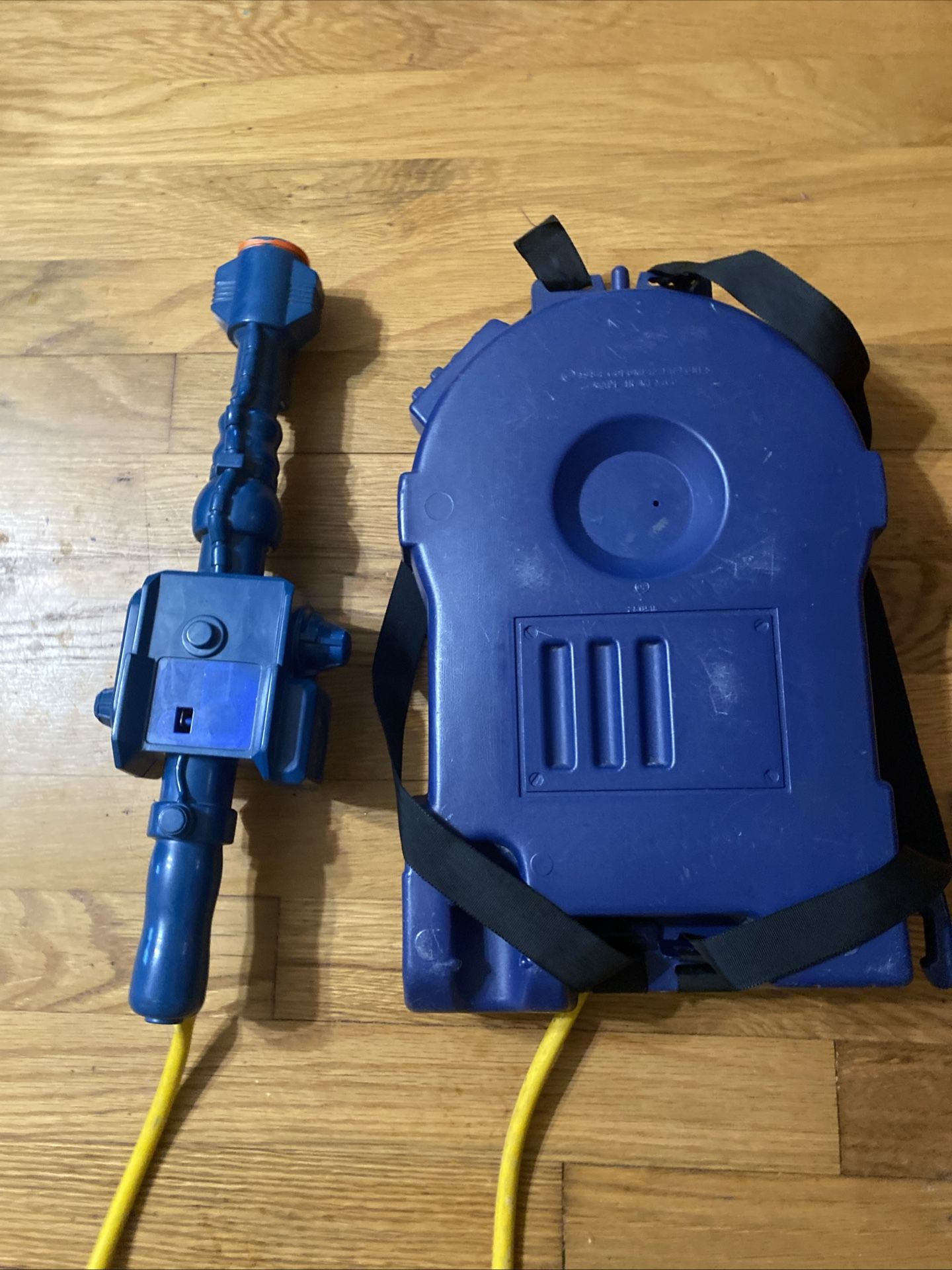 Kenner 1984 The Real Ghostbusters Proton Pack And Laser