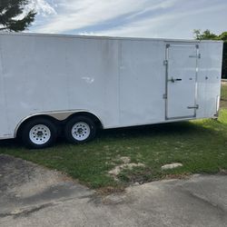 Fully Enclosed Trailer, 81/2 X24 Ft Trailer. Only Used One Time To Move Here In N.C. 