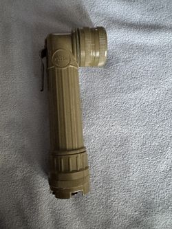 Fulton Angled Head Flashlight MX-991/U