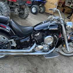 Yamaha Vstar 1100 2002