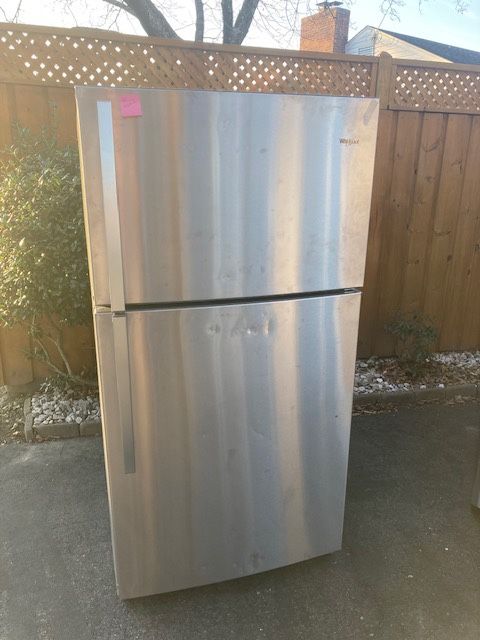 ** BRAND NEW  Whirlpool Stainless Steel Top Mount Refrigerator
